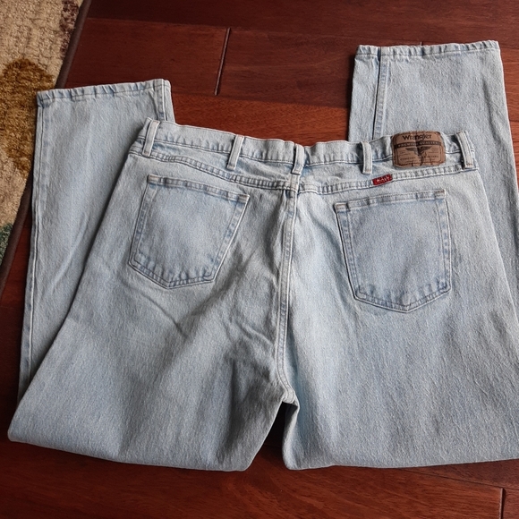 WRANGLER JEANS - Picture 9 of 10